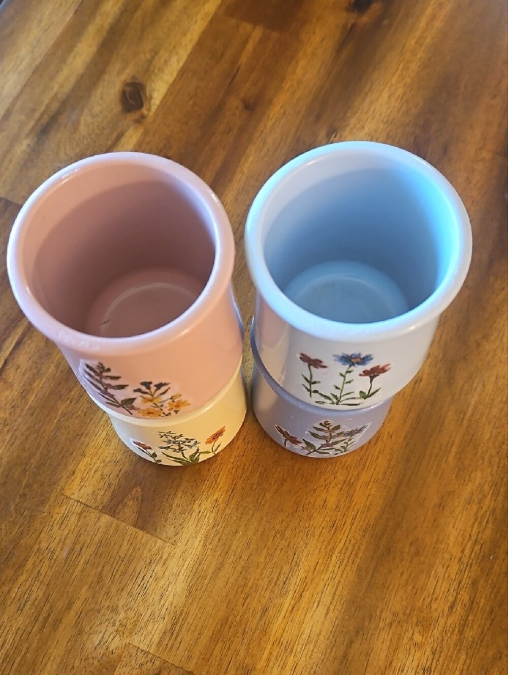 La Fermiere Reuseable Ceramic Jars W/ Decopaged Floral Design.  Set Of 4 - Picture 4 of 5